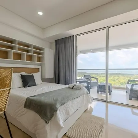 Apartamento Lujoso En A Pocos Pasos Del Aeropuerto Cartagena