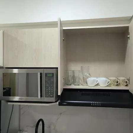Apartamento Lujoso En A Pocos Pasos Del Aeropuerto *