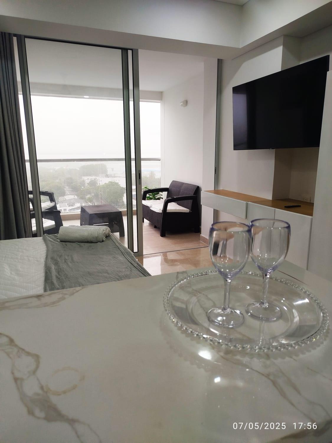Apartamento Lujoso En A Pocos Pasos Del Aeropuerto Cartagena